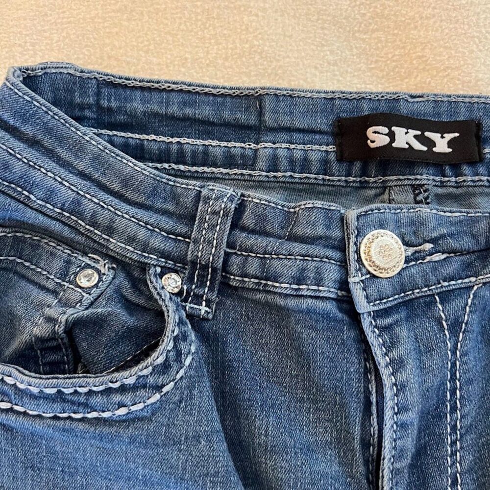 Sky Women's Jeans Bootcut Embellished Whiskering Y2K Bratz Bling, Size 11/12 - Picture 3 of 8